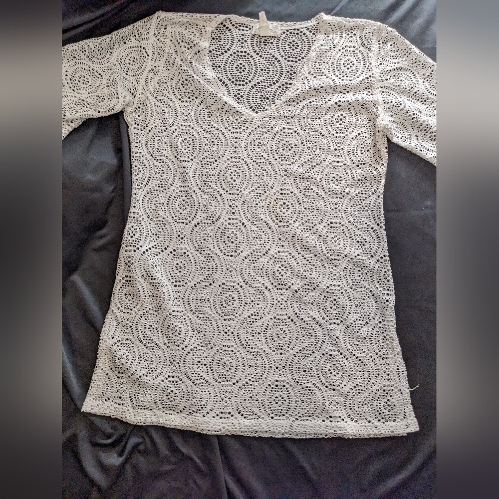 EUC white Crochert swimsuits coverup tunic size XL